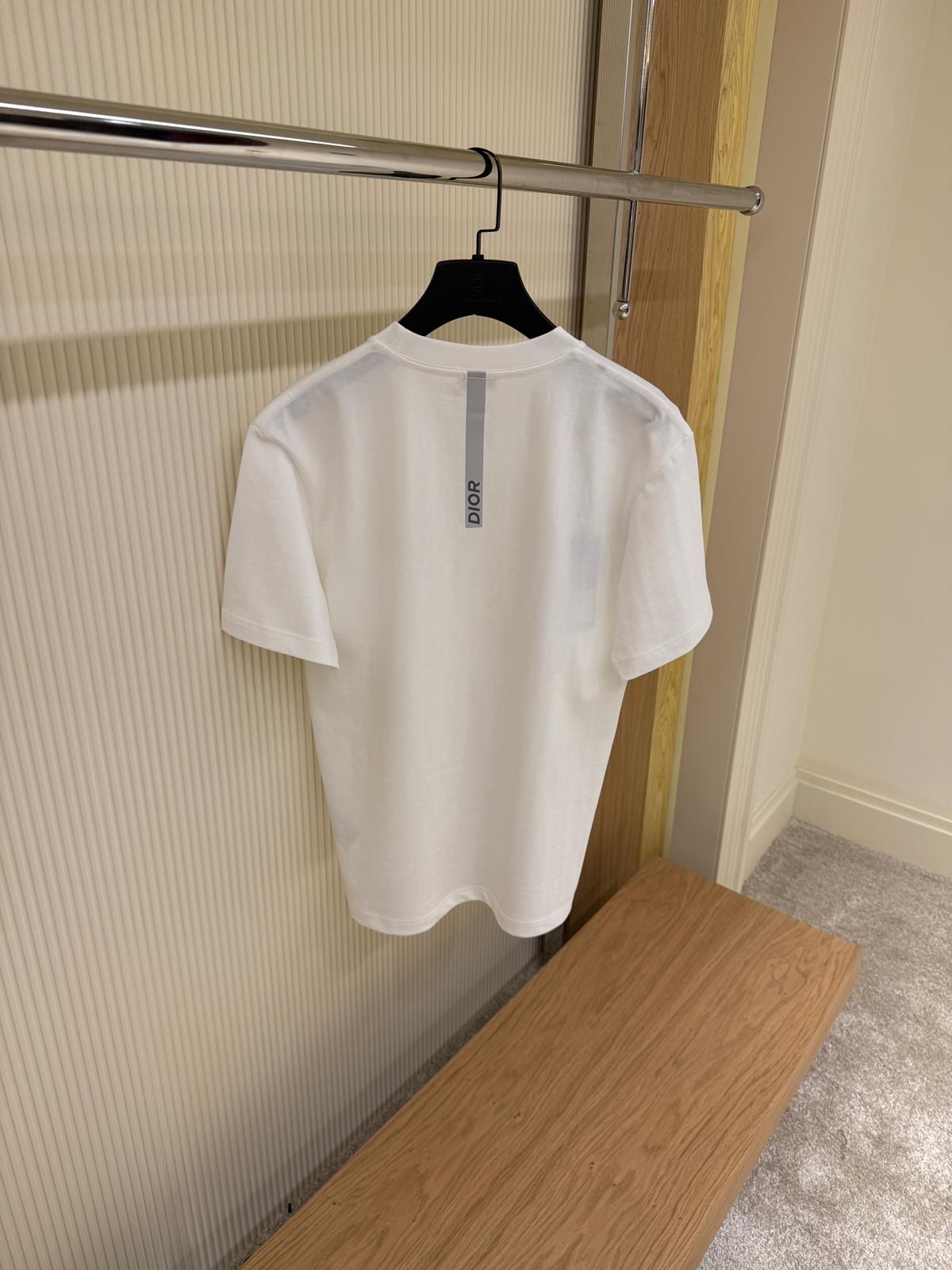 2318d198-d859-455c-bcb6-03ba02d41b3f