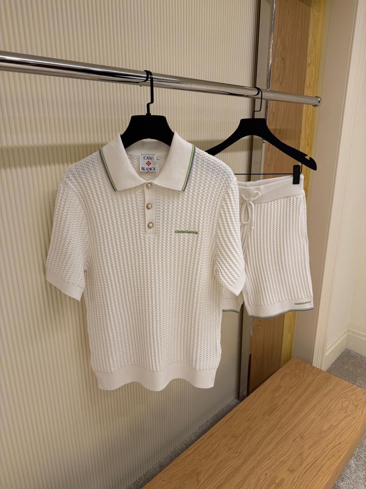 21742bb0-c0c5-445a-aca2-e47675bb1a74